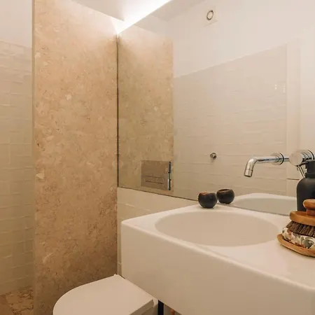 Marinella - 2 Bedrooms In Santo Antonio Apartman Lisboa